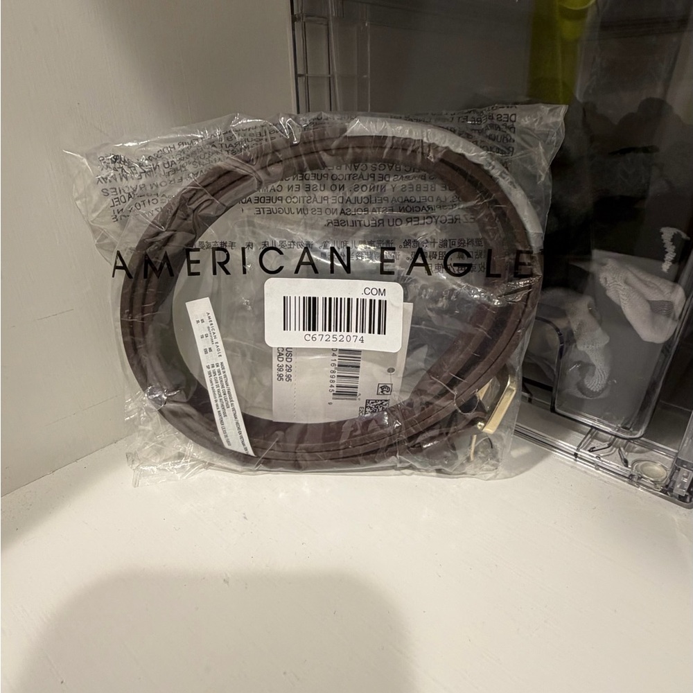 American Eagle 🦅 Skinny Leather Belt - Picture 6 of 10